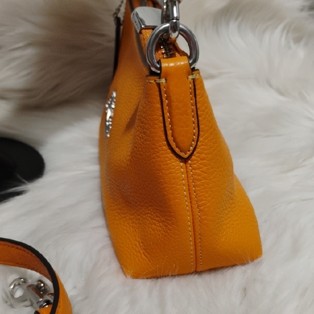 SALE! NWOT Authentic Coach Charlotte Shoulder/Crossbody Bag - Picture 7 of 16